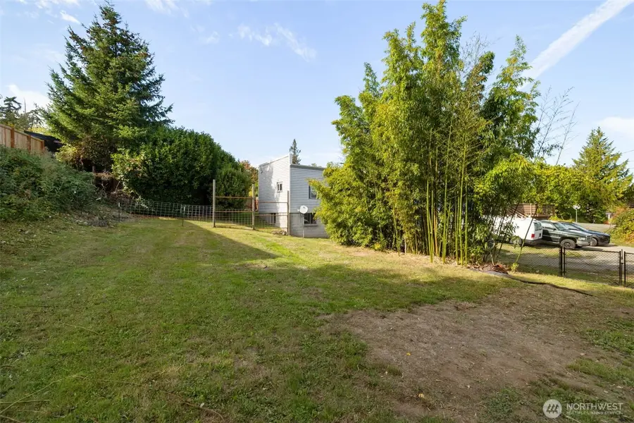 1405 Flower Avenue, Port Orchard, WA 98366 - #3