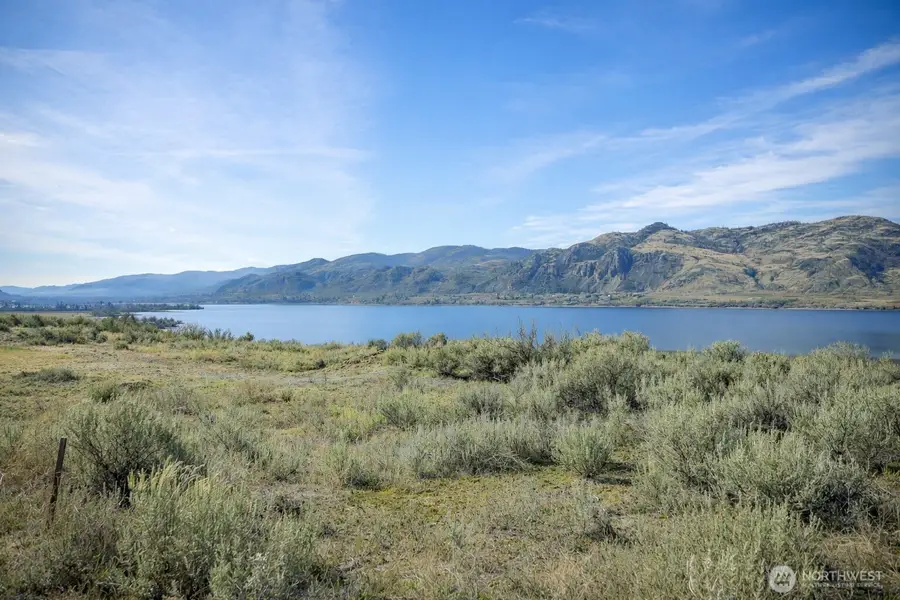 202 Village Way, Oroville, WA 98844 - #2
