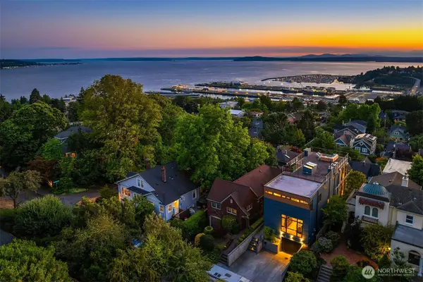 1611 9th Avenue W, Seattle, WA 98119