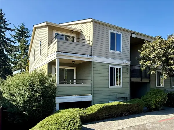 3233 NE 12th Street #215, Renton, WA 98056