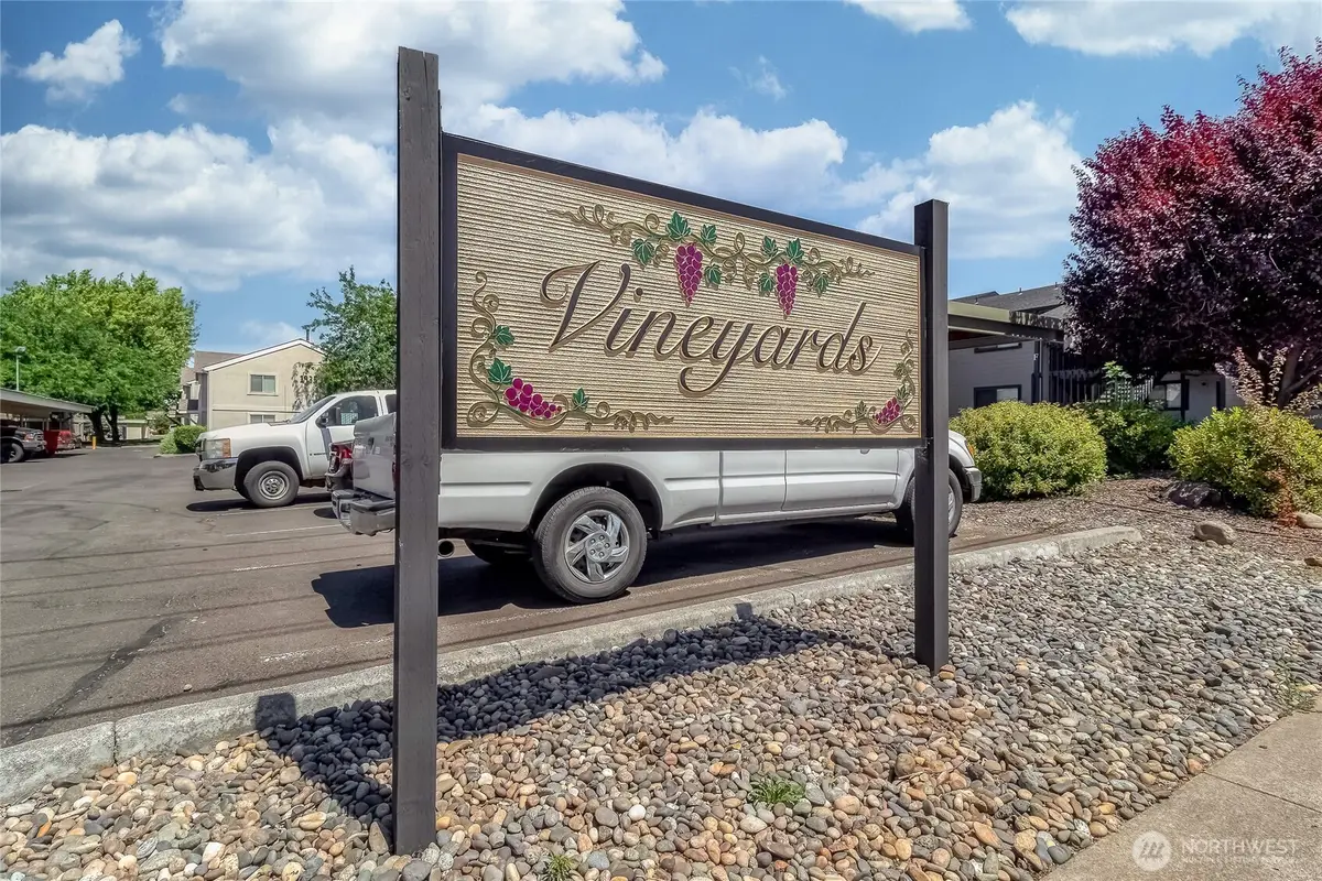 608 N Roosevelt Street #104, Walla Walla, WA 99362 - #1
