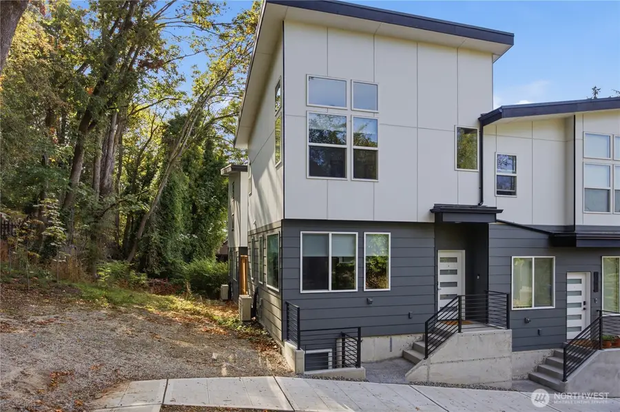 2809 Grand Street #4, Seattle, WA 98144 - #2