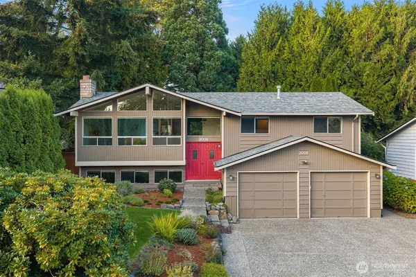 3008 NE 201st Place, Lake Forest Park, WA 98155