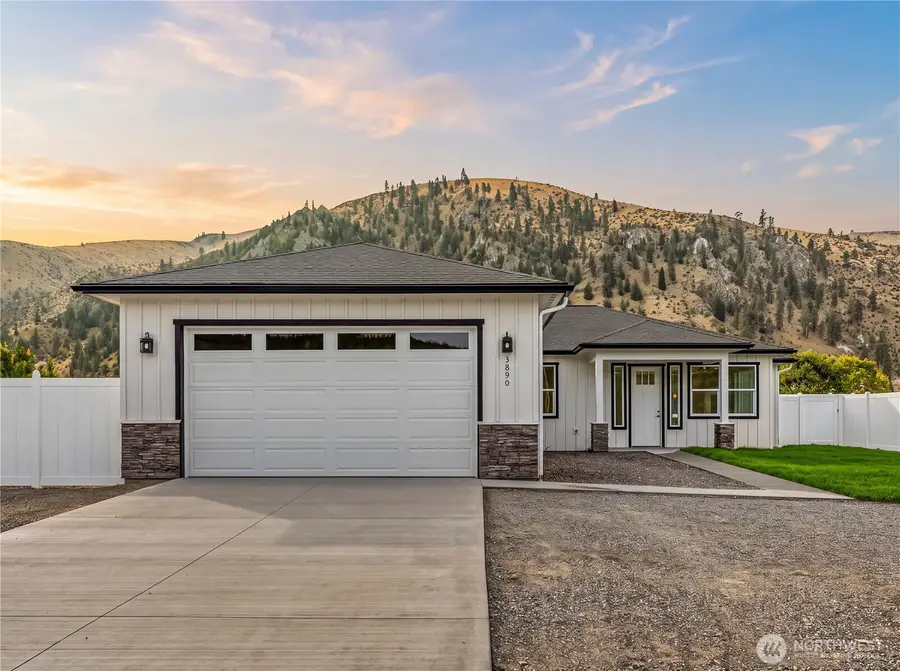 3890 Stayman Flats Road, Chelan, WA 98816 - #2