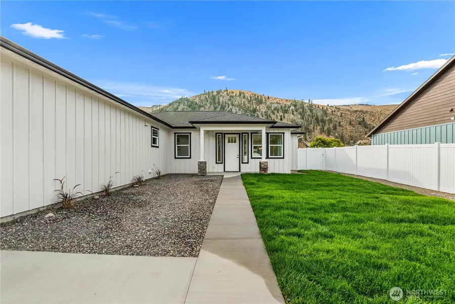 3890 Stayman Flats Road, Chelan, WA 98816 - #3