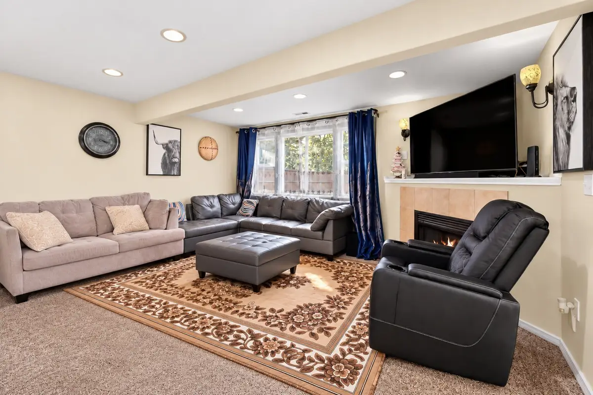 1105 9th Avenue #B, Milton, WA 98354 - #1