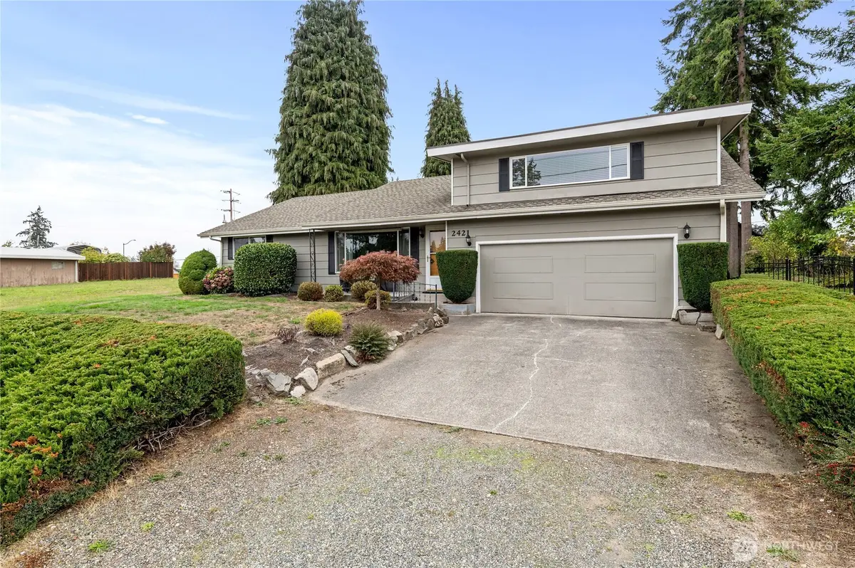 2421 94th Avenue E, Edgewood, WA 98371 - #1
