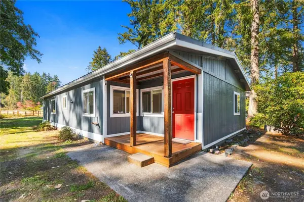 14002 Sandy Point West Nw, Gig Harbor, WA 98329