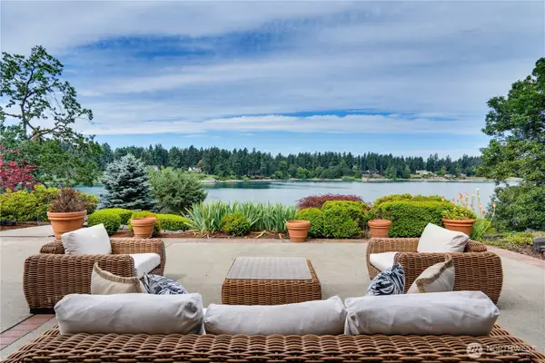 6638 Hilltop Lane, Lakewood, WA 98499