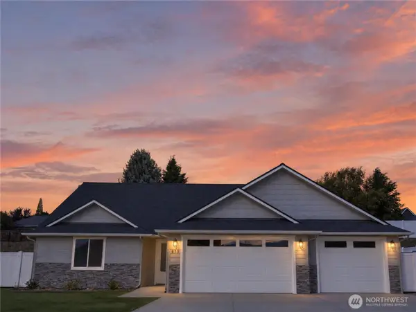 873 NE Tyler Place, East Wenatchee, WA 98802