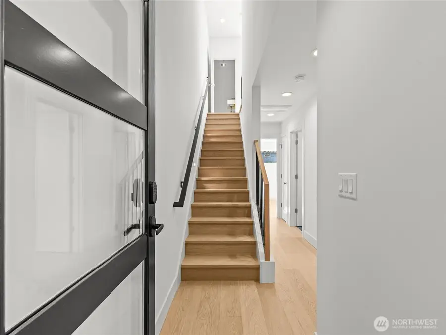 4328 Woodlawn Avenue N #A, Seattle, WA 98103 - #3