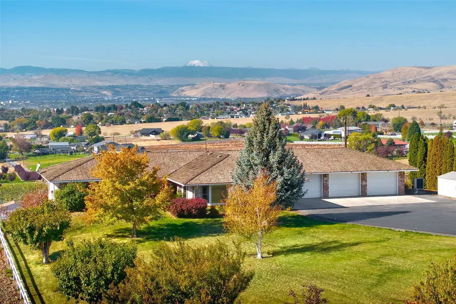 510 Warrior Road, Yakima, WA 98901 - #2