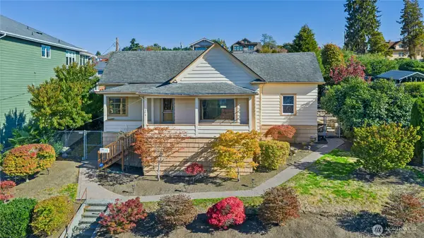 606 Renton Avenue S, Renton, WA 98057