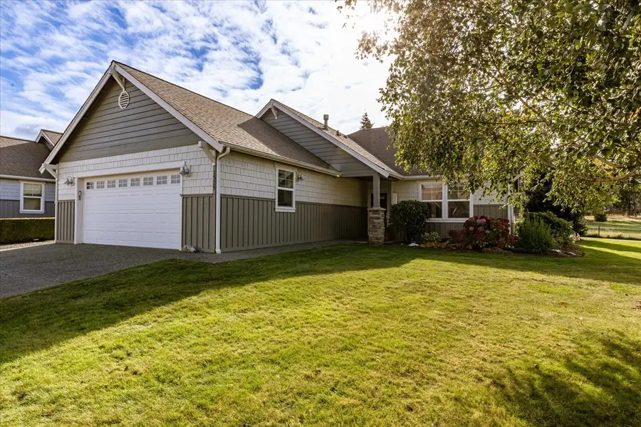 1325 SW Xavier Drive, Oak Harbor, WA 98277 - #2