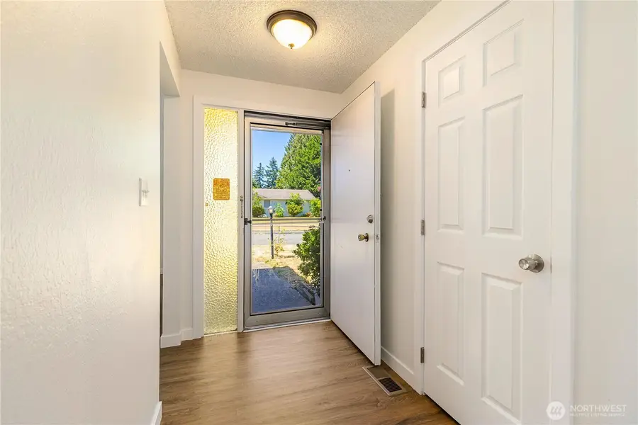17114 130th Avenue Se, Renton, WA 98058 - #3