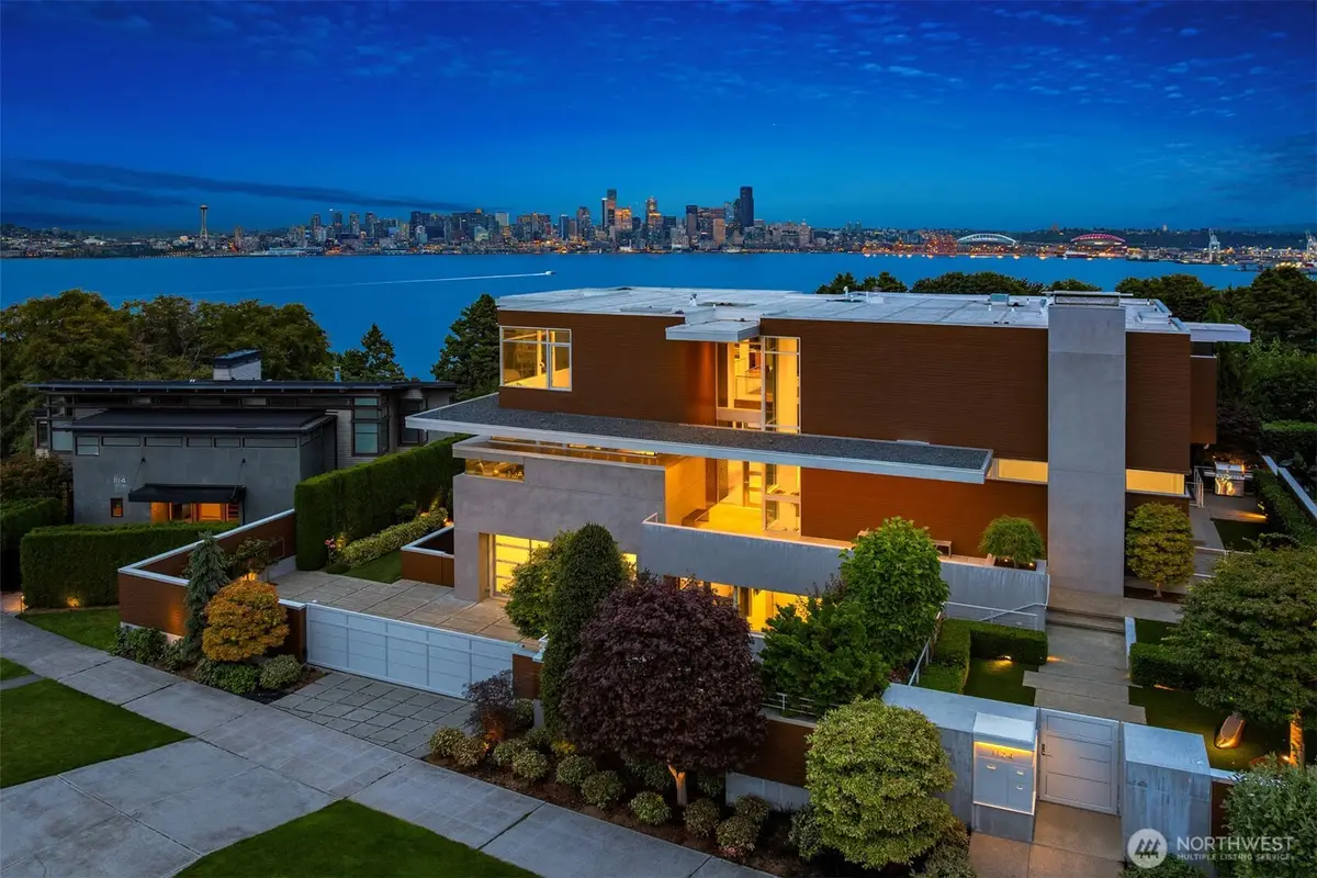 1124 Sunset Avenue Sw, Seattle, WA 98116 - #1