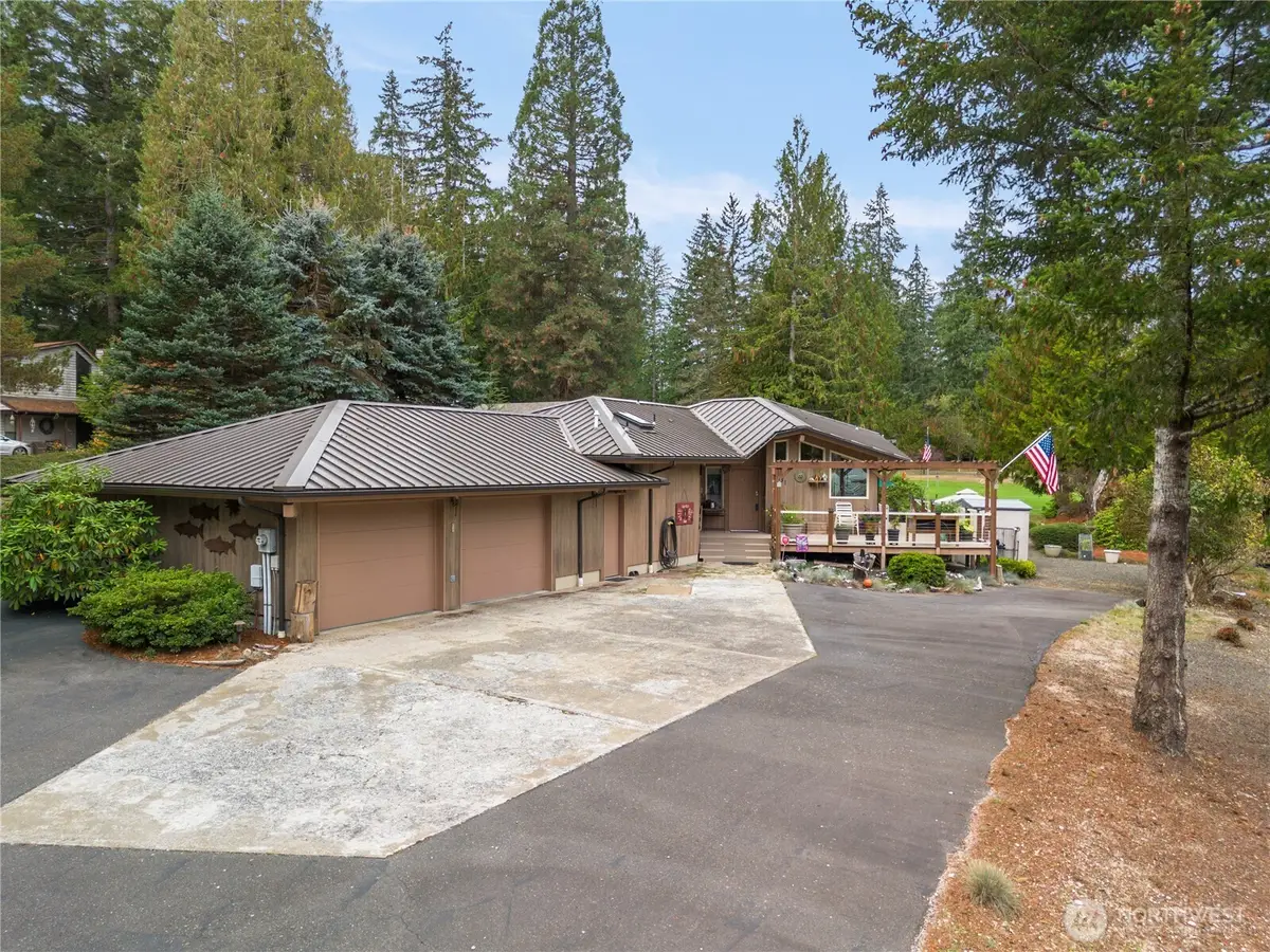 631 E Saint Andrews Drive, Shelton, WA 98584 - #1