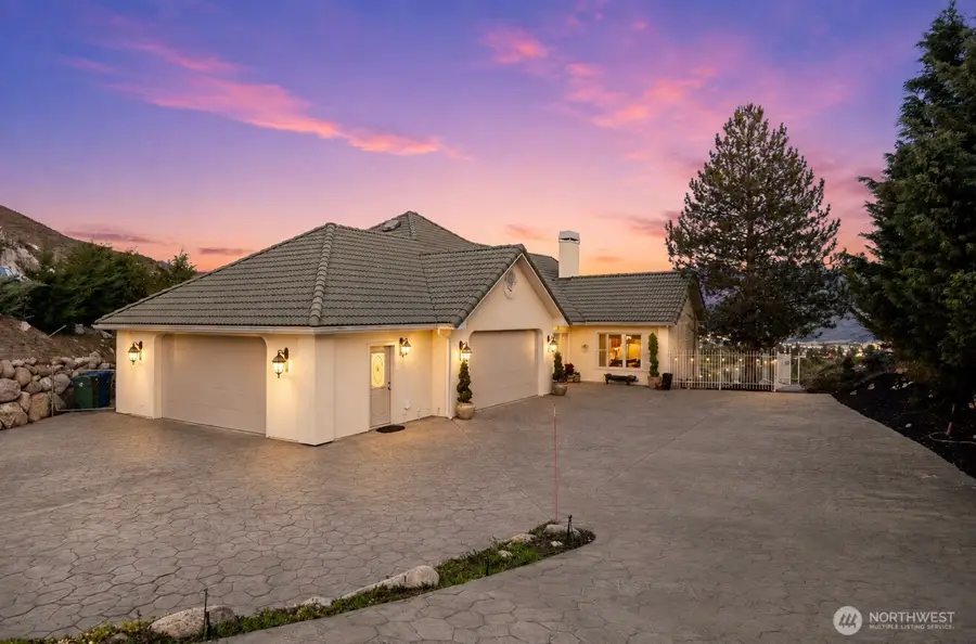 146 Long Drive, Chelan, WA 98816 - #2