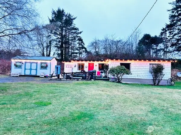 2595 State Route 109, Ocean Shores, WA 98569