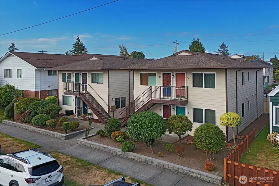2210 Colby Avenue, Everett, WA 98204 - #2
