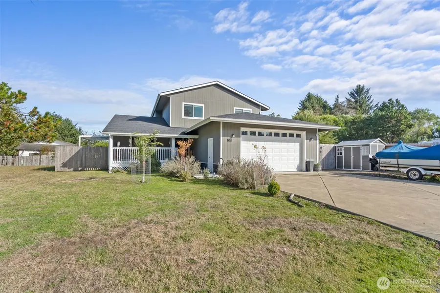 578 Meadow Avenue Ne, Ocean Shores, WA 98569 - #2