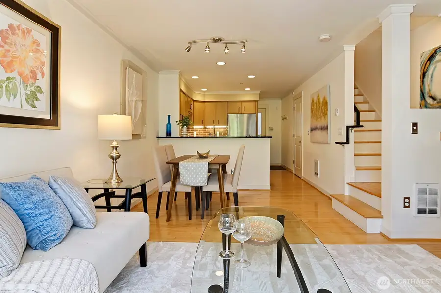 2502 N 50th Street #103, Seattle, WA 98103 - #3