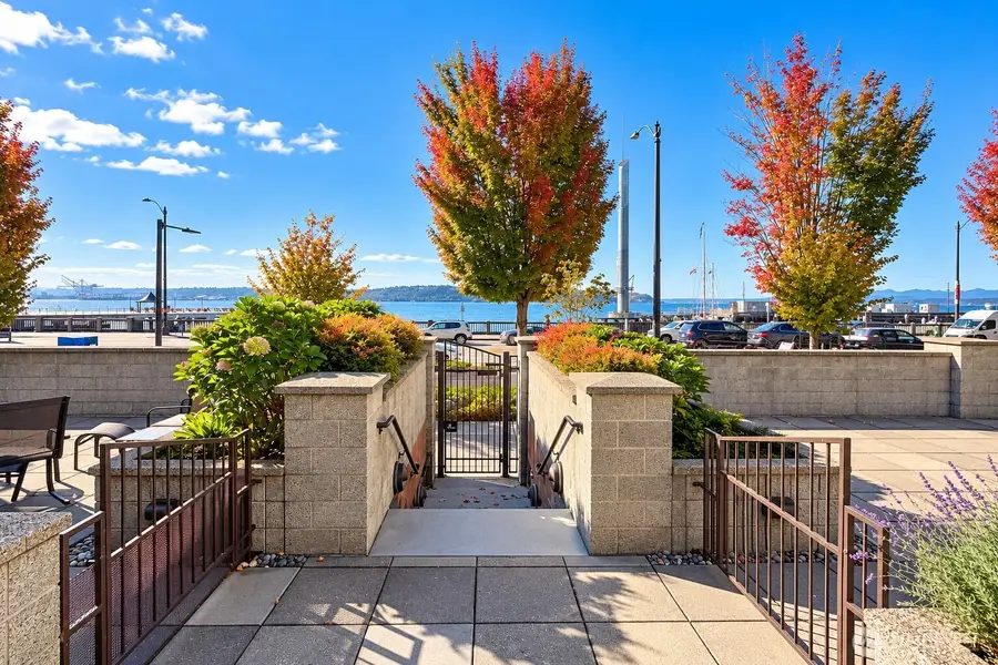1950 Alaskan Way #121, Seattle, WA 98101 - #3