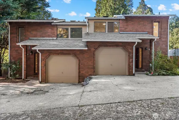 8543 Avondale Road Ne, Redmond, WA 98052