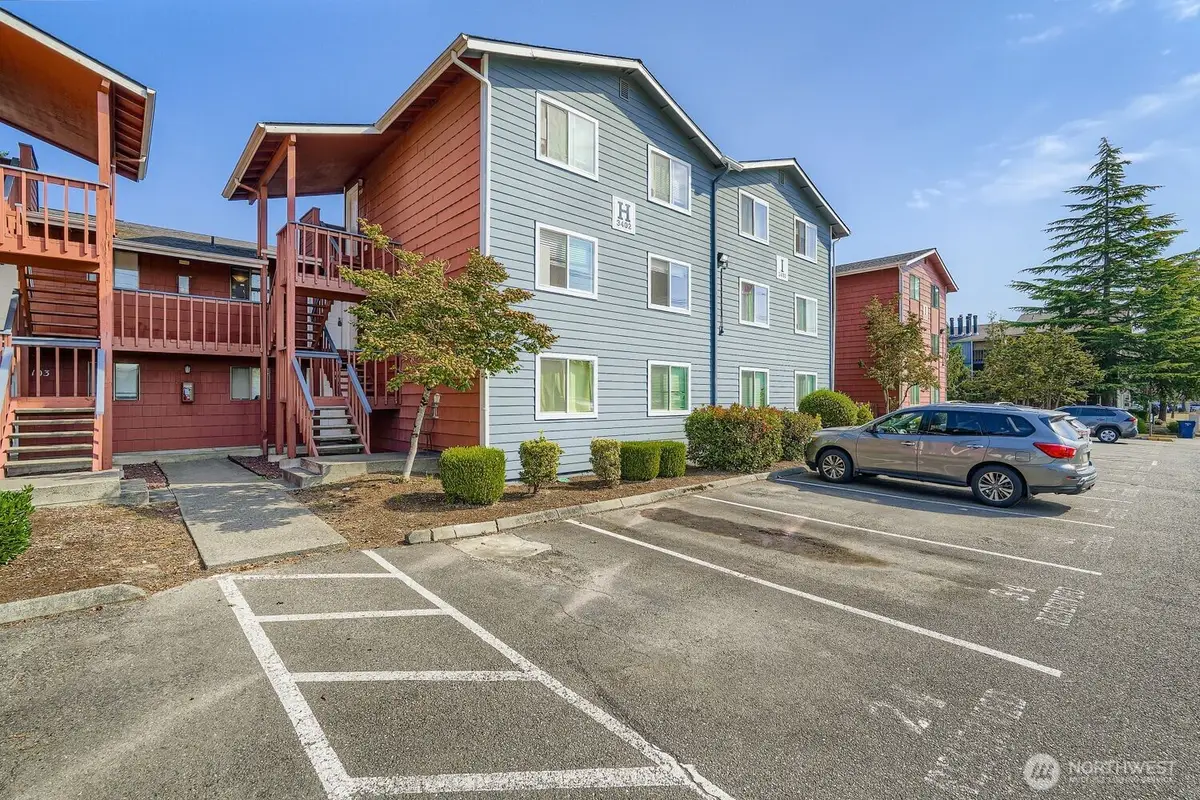 3402 I Street Ne #H202, Auburn, WA 98002 - #1