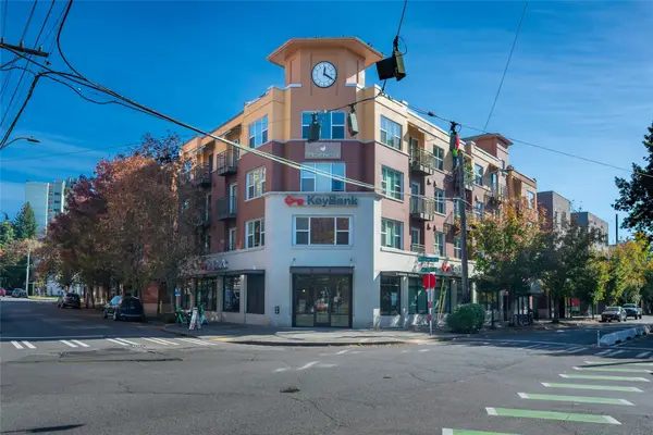 413 NE 70th Street #210, Seattle, WA 98115