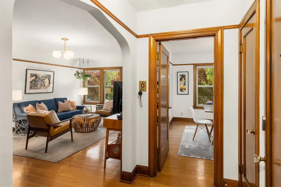200 17th Avenue E #204, Seattle, WA 98112 - #2