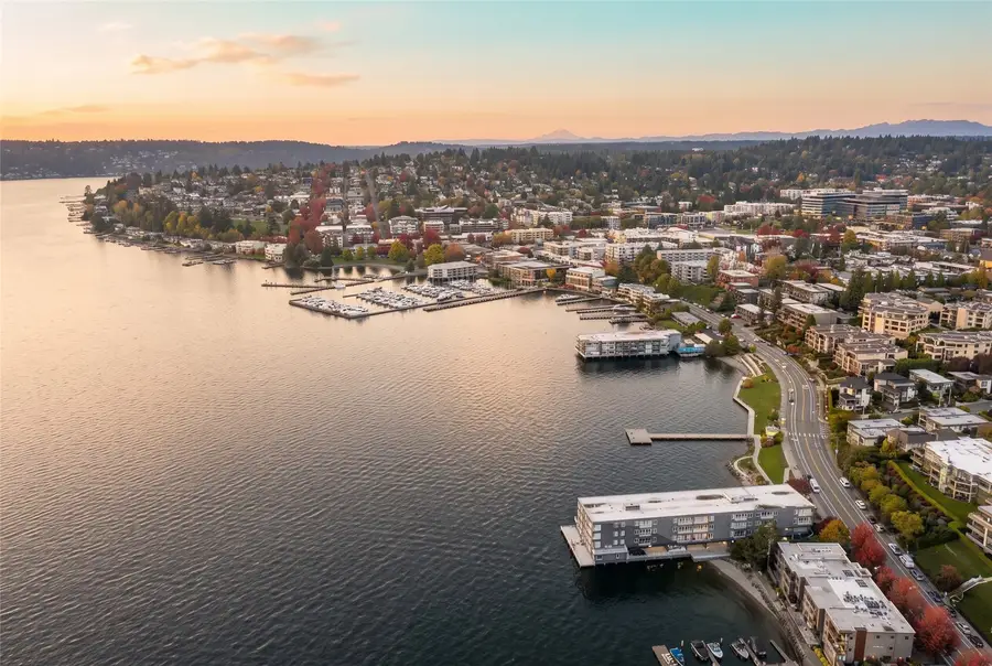 733 Lake Street S #1-A, Kirkland, WA 98033 - #2
