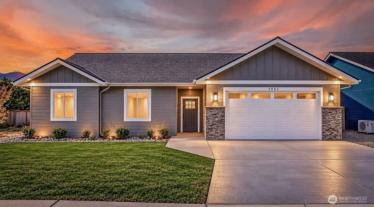 2503 Plateau Drive, East Wenatchee, WA 98802 - #1