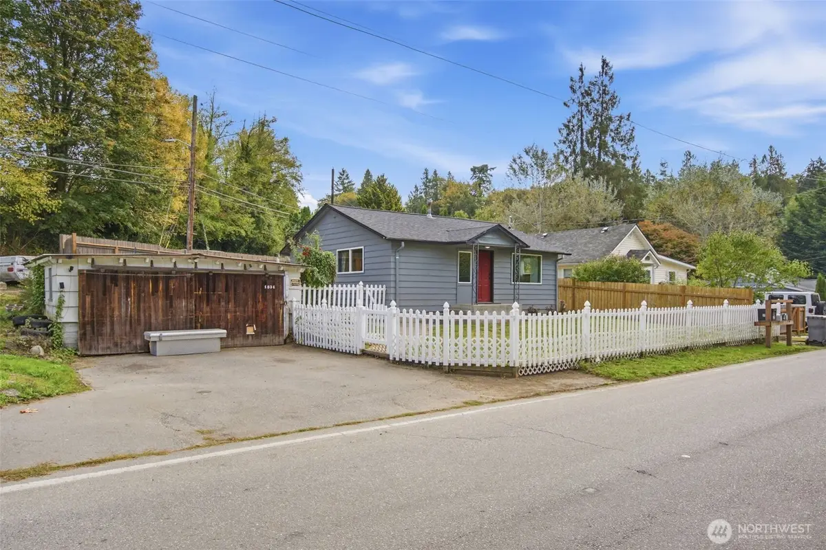 1534 Corbet Drive Nw, Bremerton, WA 98312 - #1