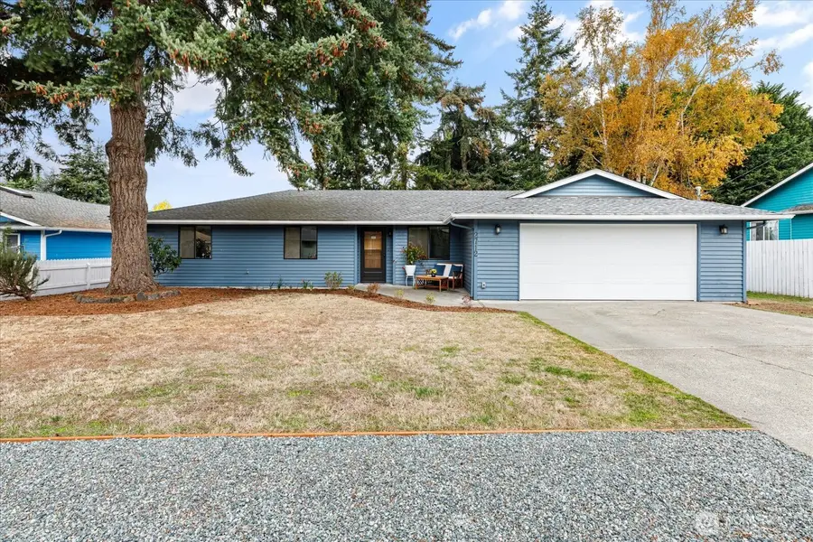 2712 Sun Vista Circle, Clinton, WA 98236 - #2
