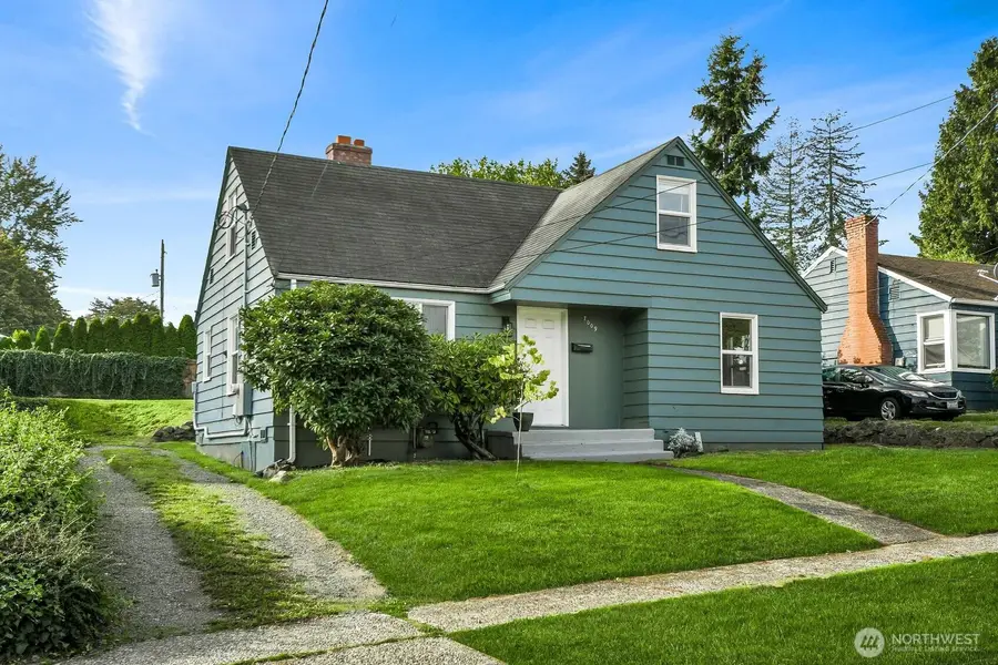 7009 S 115th Street, Seattle, WA 98178 - #2
