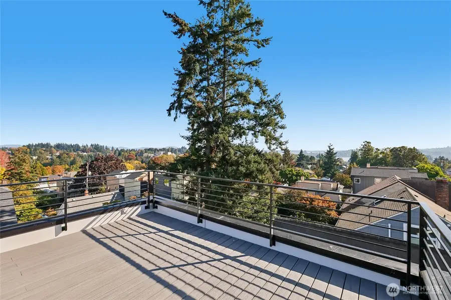 5044 35th Avenue Ne, Seattle, WA 98105 - #3