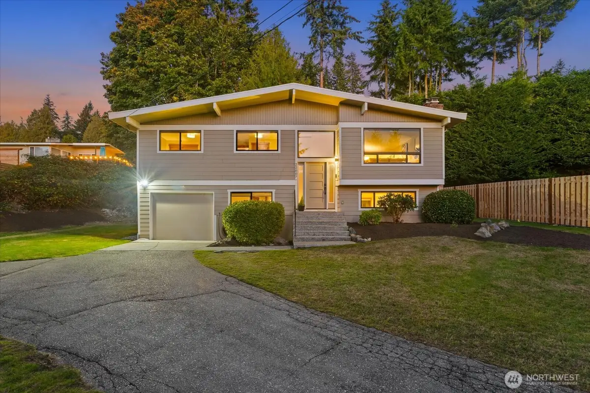 22007 100th Avenue W, Edmonds, WA 98020 - #1