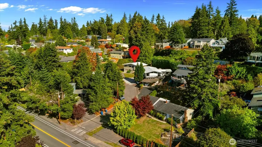 22007 100th Avenue W, Edmonds, WA 98020 - #2