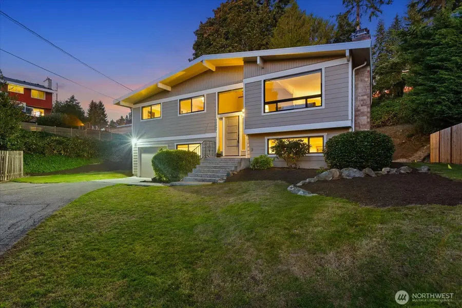 22007 100th Avenue W, Edmonds, WA 98020 - #3