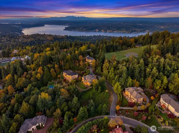 6452 170th Pl Se, Bellevue, WA 98006