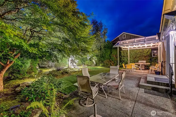 12203 235th Place Ne, Redmond, WA 98053