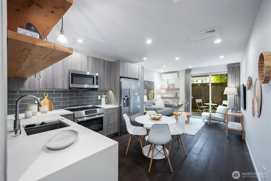 122 17th Avenue E #B, Seattle, WA 98112 - #3