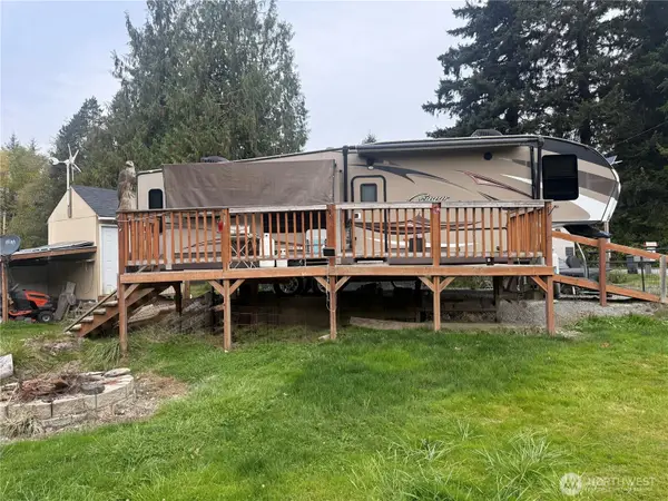 414 Noble Street Ct, Hamilton, WA 98255