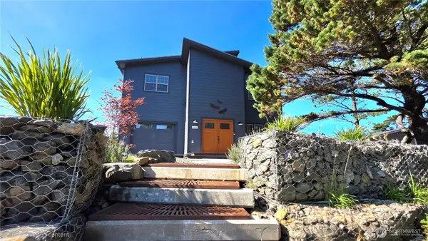 22955 Pacific Way, Ocean Park, WA 98640