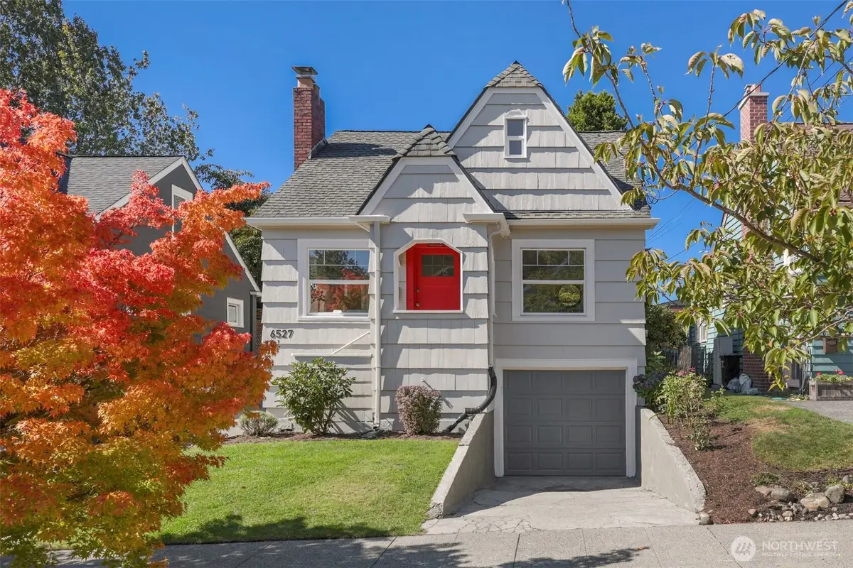 6527 12th Avenue Nw, Seattle, WA 98117 - #1