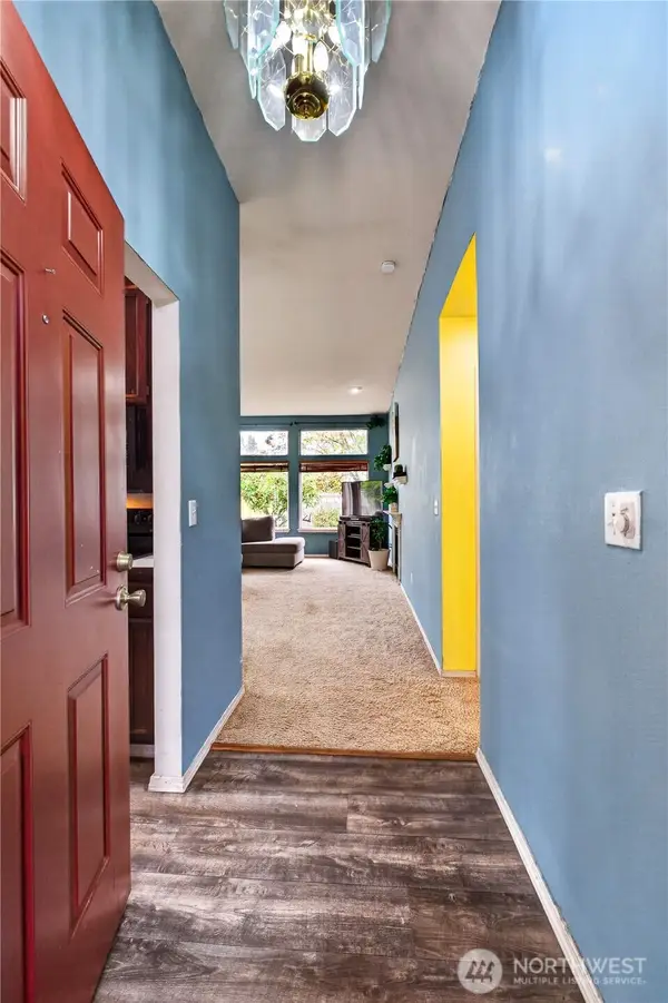 24615 Roberts Drive, Black Diamond, WA 98010