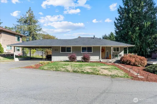 14448 6th Avenue S, Burien, WA 98168
