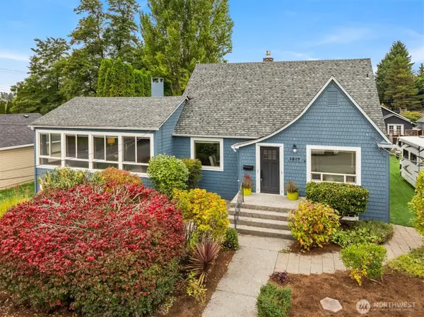 1217 E Washington Avenue, Burlington, WA 98233