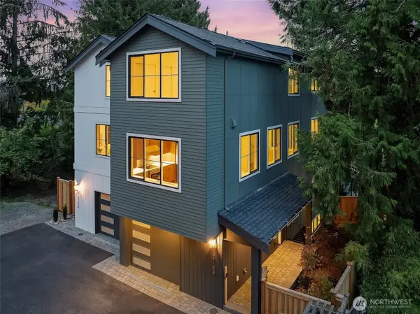 1216 NE 103rd Street, Seattle, WA 98115